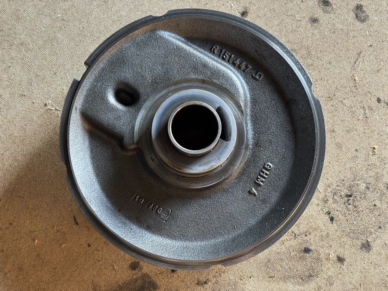 John Deere 6910 6010 6210 6310 Kolektor Sprzęgła R151447 RE155061 RE47278 - Kvačilo i dijelovi za Traktor: slika  John Deere 6910 6010 6210 6310 Kolektor Sprzęgła R151447 RE155061 RE47278 - Kvačilo i dijelovi za Traktor John Deere 6910 6010 6210 6310 Kolektor Sprzęgła R151447 RE155061 RE47278 - Kvačilo i dijelovi za Traktor: slika  John Deere 6910 6010 6210 6310 Kolektor Sprzęgła R151447 RE155061 RE47278 - Kvačilo i dijelovi za Traktor