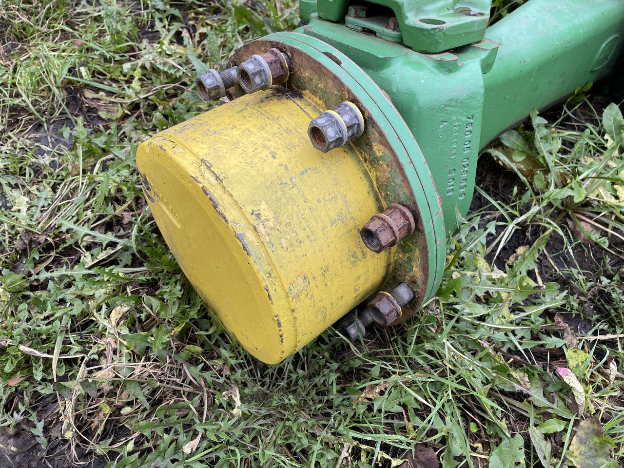 John Deere 6930 - zwolnica zwrotnica piasta półoś siłownik skrętu - Rukavac kotača za Poljoprivredni strojevi: slika John Deere 6930 - zwolnica zwrotnica piasta półoś siłownik skrętu - Rukavac kotača za Poljoprivredni strojevi John Deere 6930 - zwolnica zwrotnica piasta półoś siłownik skrętu - Rukavac kotača za Poljoprivredni strojevi: slika John Deere 6930 - zwolnica zwrotnica piasta półoś siłownik skrętu - Rukavac kotača za Poljoprivredni strojevi