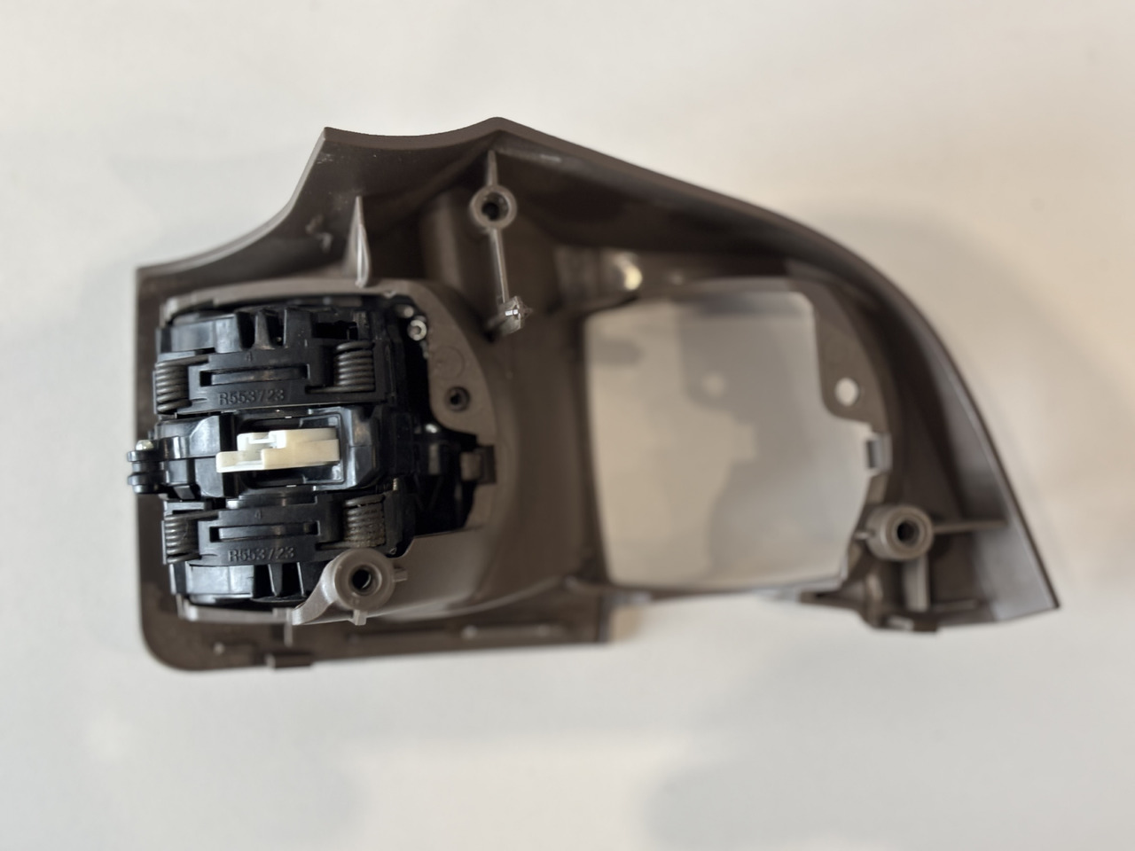 John Deere 6R 6xxx Przycisk Sterownik Kontroler Podnośnika SCV RE588398 - Električni sustav za Poljoprivredni strojevi: slika John Deere 6R 6xxx Przycisk Sterownik Kontroler Podnośnika SCV RE588398 - Električni sustav za Poljoprivredni strojevi John Deere 6R 6xxx Przycisk Sterownik Kontroler Podnośnika SCV RE588398 - Električni sustav za Poljoprivredni strojevi: slika John Deere 6R 6xxx Przycisk Sterownik Kontroler Podnośnika SCV RE588398 - Električni sustav za Poljoprivredni strojevi