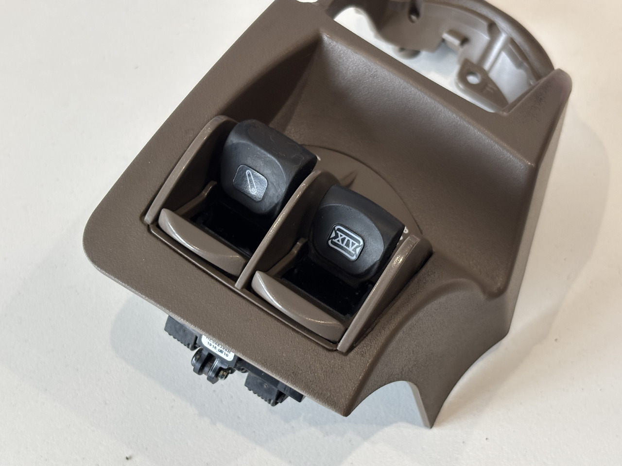 John Deere 6R 6xxx Przycisk Sterownik Kontroler Podnośnika SCV RE588398 - Električni sustav za Poljoprivredni strojevi: slika John Deere 6R 6xxx Przycisk Sterownik Kontroler Podnośnika SCV RE588398 - Električni sustav za Poljoprivredni strojevi John Deere 6R 6xxx Przycisk Sterownik Kontroler Podnośnika SCV RE588398 - Električni sustav za Poljoprivredni strojevi: slika John Deere 6R 6xxx Przycisk Sterownik Kontroler Podnośnika SCV RE588398 - Električni sustav za Poljoprivredni strojevi