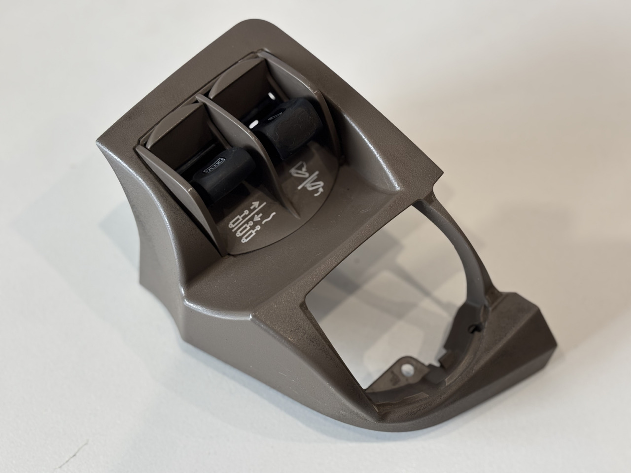 John Deere 6R 6xxx Przycisk Sterownik Kontroler Podnośnika SCV RE588398 - Električni sustav za Poljoprivredni strojevi: slika John Deere 6R 6xxx Przycisk Sterownik Kontroler Podnośnika SCV RE588398 - Električni sustav za Poljoprivredni strojevi John Deere 6R 6xxx Przycisk Sterownik Kontroler Podnośnika SCV RE588398 - Električni sustav za Poljoprivredni strojevi: slika John Deere 6R 6xxx Przycisk Sterownik Kontroler Podnośnika SCV RE588398 - Električni sustav za Poljoprivredni strojevi