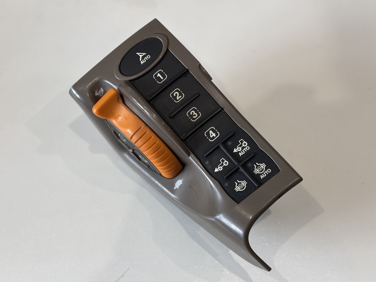 John Deere 6R 6xxx Sterownik Regulator Pokrętło Sterowania Prędkością Silnika AL223086 - Električni sustav za Poljoprivredni strojevi: slika John Deere 6R 6xxx Sterownik Regulator Pokrętło Sterowania Prędkością Silnika AL223086 - Električni sustav za Poljoprivredni strojevi John Deere 6R 6xxx Sterownik Regulator Pokrętło Sterowania Prędkością Silnika AL223086 - Električni sustav za Poljoprivredni strojevi: slika John Deere 6R 6xxx Sterownik Regulator Pokrętło Sterowania Prędkością Silnika AL223086 - Električni sustav za Poljoprivredni strojevi