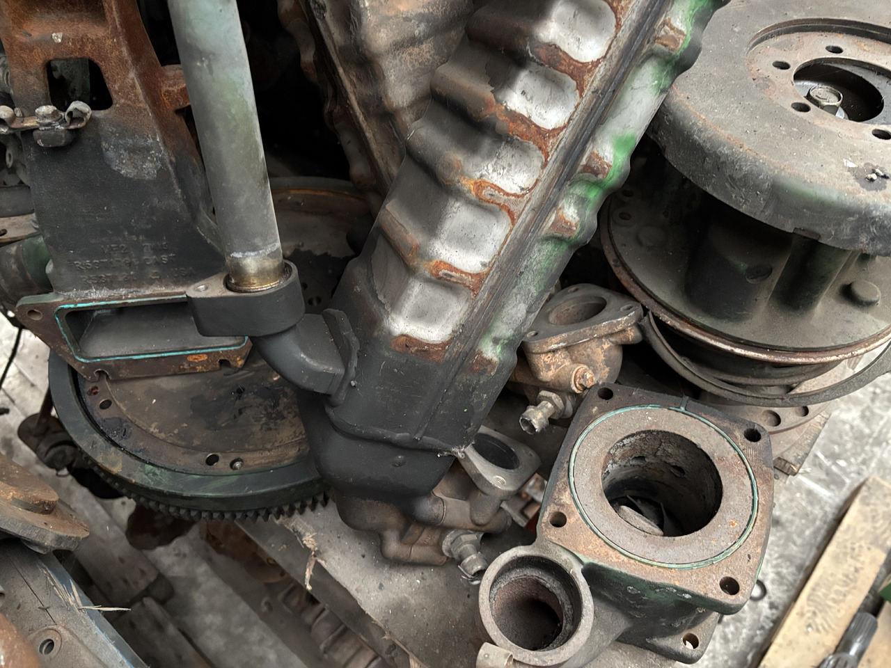 John Deere 7230 7280 8260 8310 9370 670 Silnik Blok Koło Zamachowe CZĘŚCI RE538143 R537181 - Zamašnjak za Poljoprivredni strojevi: slika John Deere 7230 7280 8260 8310 9370 670 Silnik Blok Koło Zamachowe CZĘŚCI RE538143 R537181 - Zamašnjak za Poljoprivredni strojevi John Deere 7230 7280 8260 8310 9370 670 Silnik Blok Koło Zamachowe CZĘŚCI RE538143 R537181 - Zamašnjak za Poljoprivredni strojevi: slika John Deere 7230 7280 8260 8310 9370 670 Silnik Blok Koło Zamachowe CZĘŚCI RE538143 R537181 - Zamašnjak za Poljoprivredni strojevi