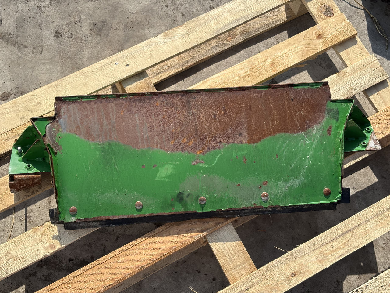 John Deere 8600 Kaptur Osłona Maska AXE46452 - Hauba za Poljoprivredni strojevi: slika John Deere 8600 Kaptur Osłona Maska AXE46452 - Hauba za Poljoprivredni strojevi John Deere 8600 Kaptur Osłona Maska AXE46452 - Hauba za Poljoprivredni strojevi: slika John Deere 8600 Kaptur Osłona Maska AXE46452 - Hauba za Poljoprivredni strojevi