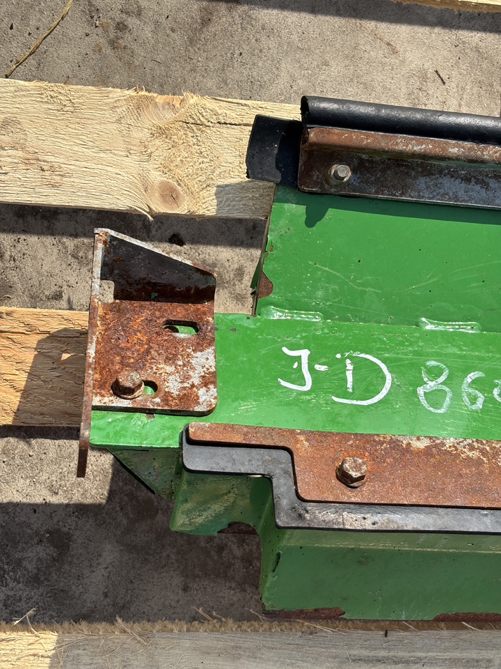 John Deere 8600 Kaptur Osłona Maska AXE46452 - Hauba za Poljoprivredni strojevi: slika John Deere 8600 Kaptur Osłona Maska AXE46452 - Hauba za Poljoprivredni strojevi John Deere 8600 Kaptur Osłona Maska AXE46452 - Hauba za Poljoprivredni strojevi: slika John Deere 8600 Kaptur Osłona Maska AXE46452 - Hauba za Poljoprivredni strojevi