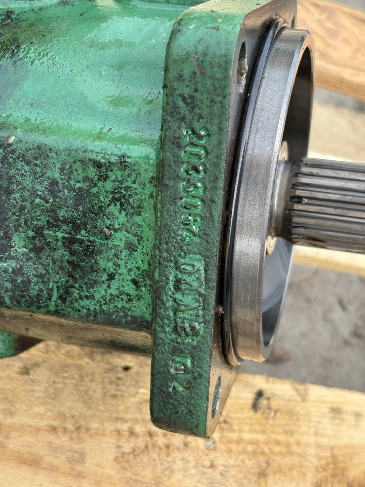 John Deere 8600 Silnik Hydrauliczny - Hidraulični motor za Poljoprivredni strojevi: slika John Deere 8600 Silnik Hydrauliczny - Hidraulični motor za Poljoprivredni strojevi John Deere 8600 Silnik Hydrauliczny - Hidraulični motor za Poljoprivredni strojevi: slika John Deere 8600 Silnik Hydrauliczny - Hidraulični motor za Poljoprivredni strojevi