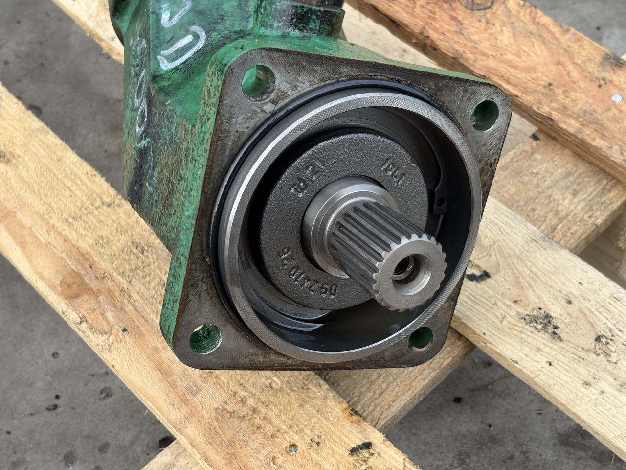 John Deere 8600 Silnik Hydrauliczny - Hidraulični motor za Poljoprivredni strojevi: slika John Deere 8600 Silnik Hydrauliczny - Hidraulični motor za Poljoprivredni strojevi John Deere 8600 Silnik Hydrauliczny - Hidraulični motor za Poljoprivredni strojevi: slika John Deere 8600 Silnik Hydrauliczny - Hidraulični motor za Poljoprivredni strojevi