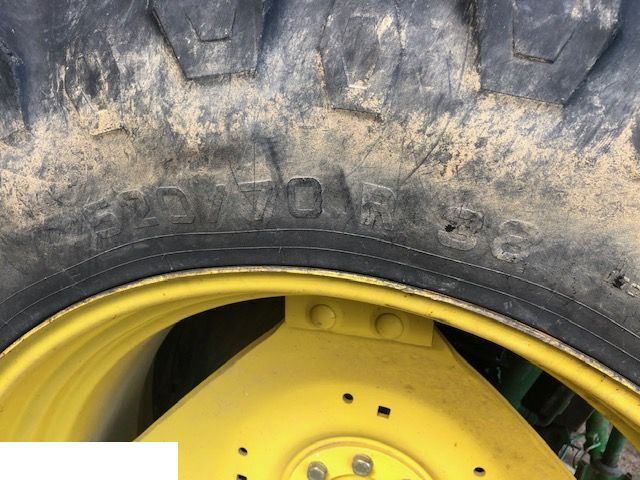 John Deere - Koło 520/70 R38 - Kompletan kotač za Poljoprivredni strojevi: slika John Deere - Koło 520/70 R38 - Kompletan kotač za Poljoprivredni strojevi John Deere - Koło 520/70 R38 - Kompletan kotač za Poljoprivredni strojevi: slika John Deere - Koło 520/70 R38 - Kompletan kotač za Poljoprivredni strojevi