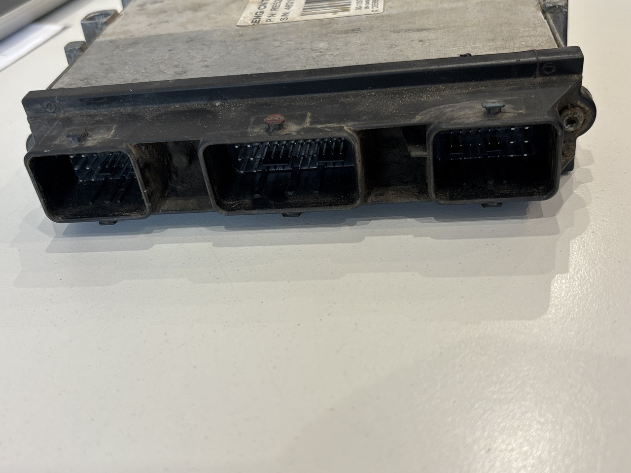 John Deere Moduł ENG CNTRL L15 RE520954 - Upravljačka jedinica (ECU) za Poljoprivredni strojevi: slika John Deere Moduł ENG CNTRL L15 RE520954 - Upravljačka jedinica (ECU) za Poljoprivredni strojevi John Deere Moduł ENG CNTRL L15 RE520954 - Upravljačka jedinica (ECU) za Poljoprivredni strojevi: slika John Deere Moduł ENG CNTRL L15 RE520954 - Upravljačka jedinica (ECU) za Poljoprivredni strojevi