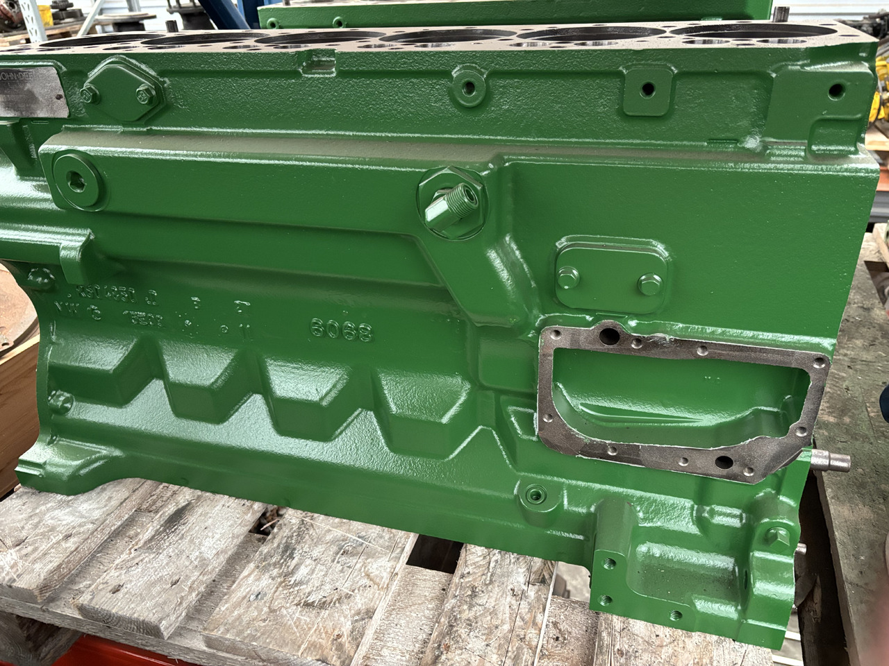 John Deere R504850 Blok Silnika - Blok cilindra za Poljoprivredni strojevi: slika John Deere R504850 Blok Silnika - Blok cilindra za Poljoprivredni strojevi John Deere R504850 Blok Silnika - Blok cilindra za Poljoprivredni strojevi: slika John Deere R504850 Blok Silnika - Blok cilindra za Poljoprivredni strojevi