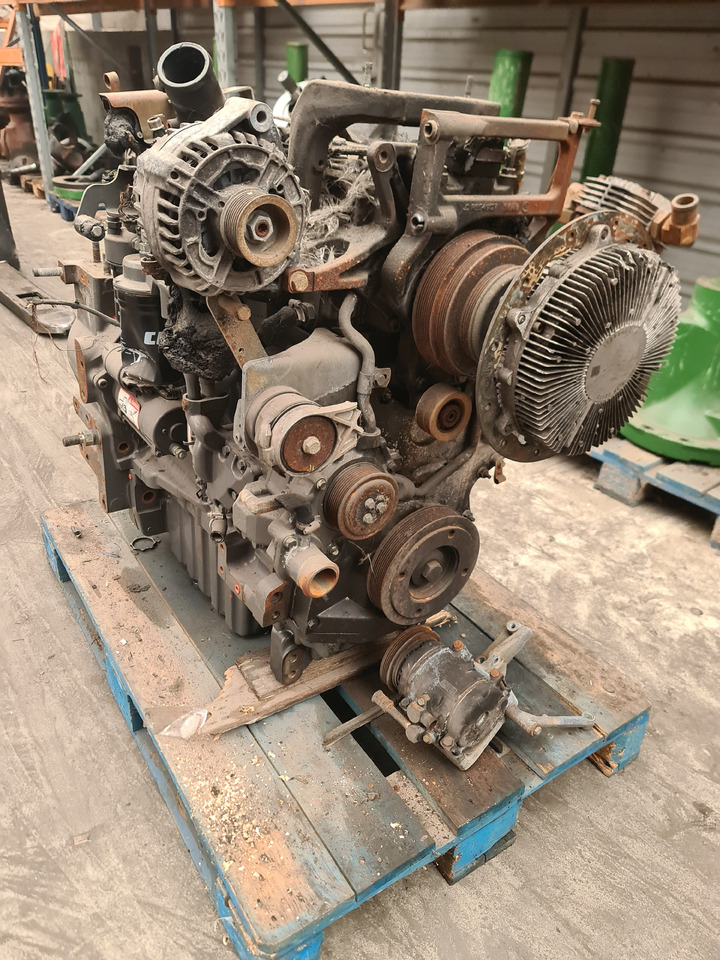 John Deere Silnik 4045HRT09A 4.5L NA CZĘŚCI - Motor za Poljoprivredni strojevi: slika John Deere Silnik 4045HRT09A 4.5L NA CZĘŚCI - Motor za Poljoprivredni strojevi John Deere Silnik 4045HRT09A 4.5L NA CZĘŚCI - Motor za Poljoprivredni strojevi: slika John Deere Silnik 4045HRT09A 4.5L NA CZĘŚCI - Motor za Poljoprivredni strojevi