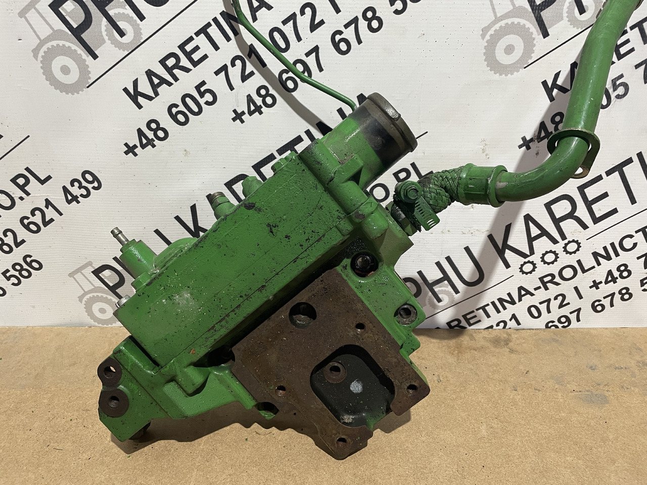 John Deere - obudowa termostatu RE563647 RE541921 RE542575 - Termostat za Poljoprivredni strojevi: slika John Deere - obudowa termostatu RE563647 RE541921 RE542575 - Termostat za Poljoprivredni strojevi John Deere - obudowa termostatu RE563647 RE541921 RE542575 - Termostat za Poljoprivredni strojevi: slika John Deere - obudowa termostatu RE563647 RE541921 RE542575 - Termostat za Poljoprivredni strojevi