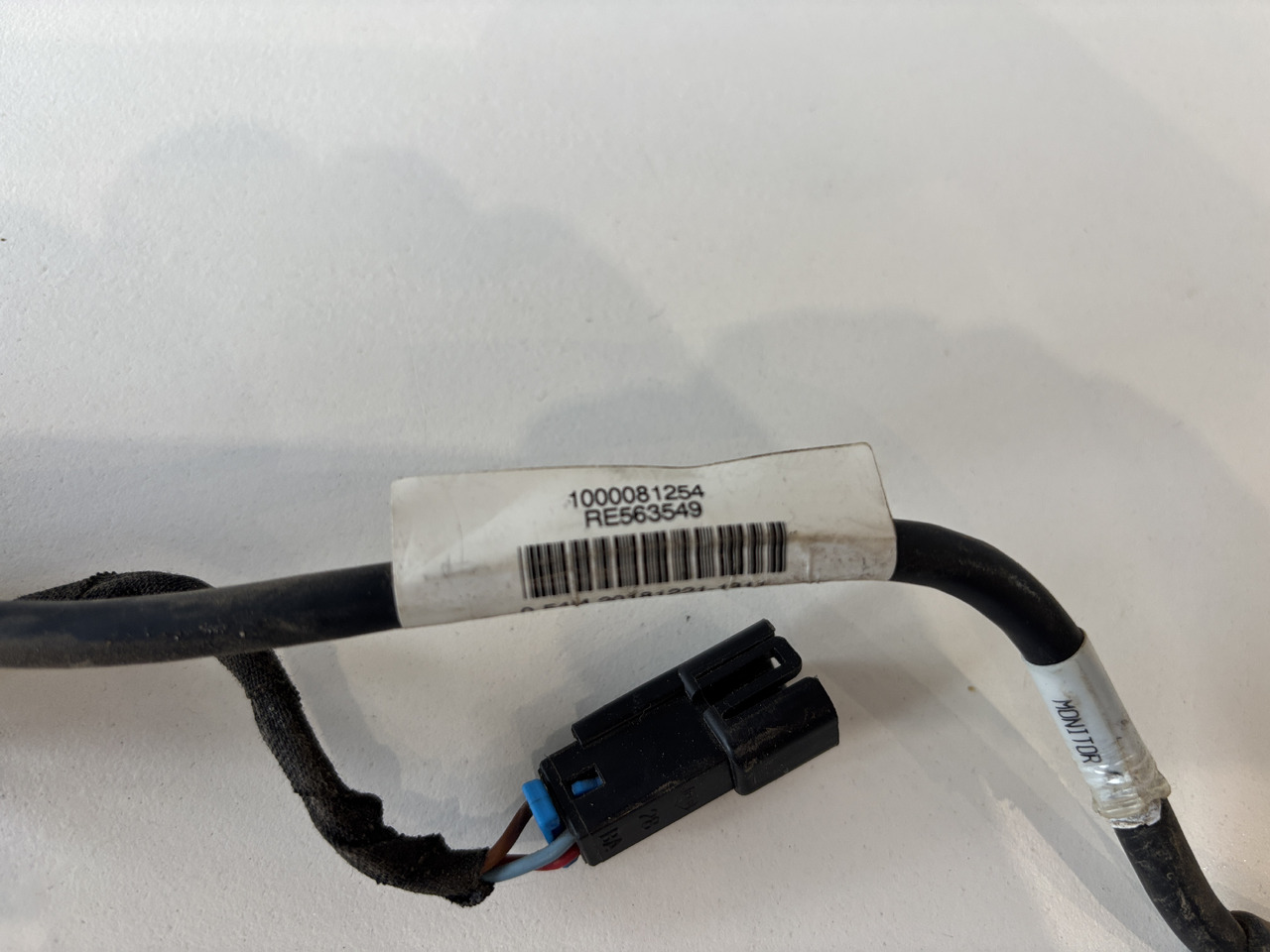 John Deere seria 6000 7000 8000 R - wiązka el. podłokietnika CommandARM RE566688 RE563549 - Kabeli/ Ožičenje za Poljoprivredni strojevi: slika John Deere seria 6000 7000 8000 R - wiązka el. podłokietnika CommandARM RE566688 RE563549 - Kabeli/ Ožičenje za Poljoprivredni strojevi John Deere seria 6000 7000 8000 R - wiązka el. podłokietnika CommandARM RE566688 RE563549 - Kabeli/ Ožičenje za Poljoprivredni strojevi: slika John Deere seria 6000 7000 8000 R - wiązka el. podłokietnika CommandARM RE566688 RE563549 - Kabeli/ Ožičenje za Poljoprivredni strojevi