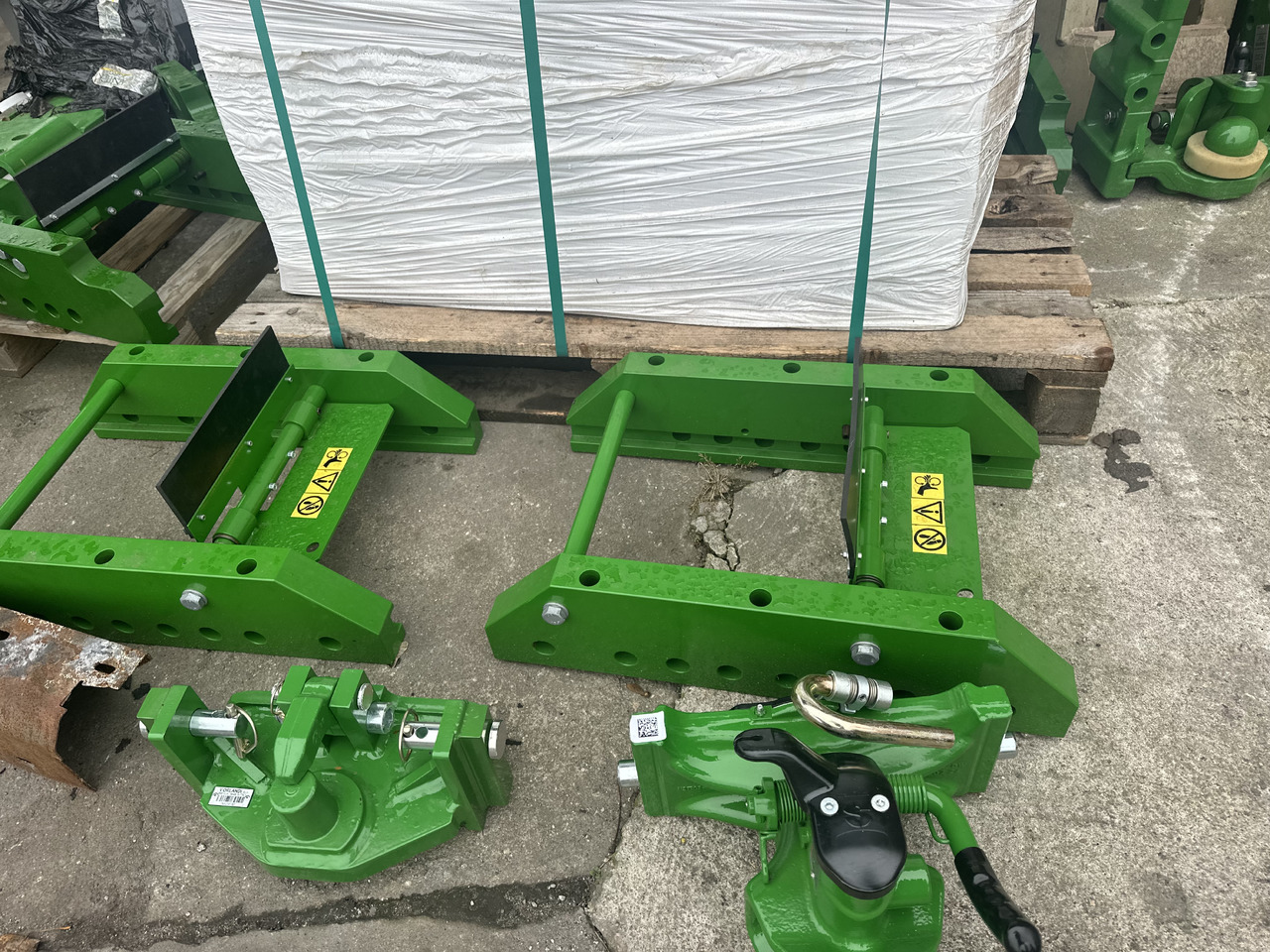 John deere zaczep k80 + szyny prowadnice - Karoserija i eksterijer za Poljoprivredni strojevi: slika John deere zaczep k80 + szyny prowadnice - Karoserija i eksterijer za Poljoprivredni strojevi John deere zaczep k80 + szyny prowadnice - Karoserija i eksterijer za Poljoprivredni strojevi: slika John deere zaczep k80 + szyny prowadnice - Karoserija i eksterijer za Poljoprivredni strojevi