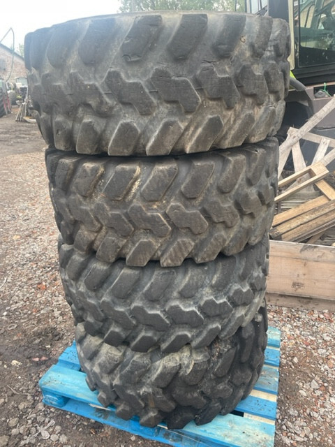 Koła opony firestone 405/70 r18 Cat 906 - Kompletan kotač za Utovarivač na kotačima: slika Koła opony firestone 405/70 r18 Cat 906 - Kompletan kotač za Utovarivač na kotačima Koła opony firestone 405/70 r18 Cat 906 - Kompletan kotač za Utovarivač na kotačima: slika Koła opony firestone 405/70 r18 Cat 906 - Kompletan kotač za Utovarivač na kotačima