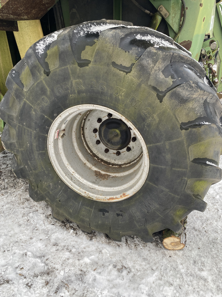 Krone Big M II - koło felga opona 750/65R26 - Felga za Poljoprivredni strojevi: slika Krone Big M II - koło felga opona 750/65R26 - Felga za Poljoprivredni strojevi Krone Big M II - koło felga opona 750/65R26 - Felga za Poljoprivredni strojevi: slika Krone Big M II - koło felga opona 750/65R26 - Felga za Poljoprivredni strojevi