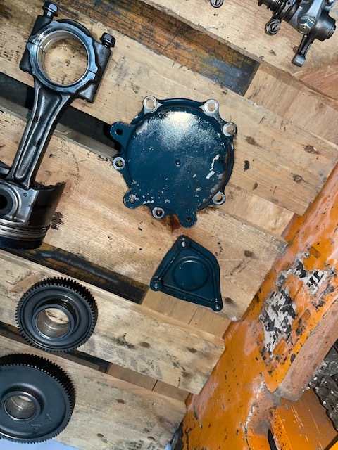 Kubota V3600-T korbowód tłok części - Klipnjača za Poljoprivredni strojevi: slika Kubota V3600-T korbowód tłok części - Klipnjača za Poljoprivredni strojevi Kubota V3600-T korbowód tłok części - Klipnjača za Poljoprivredni strojevi: slika Kubota V3600-T korbowód tłok części - Klipnjača za Poljoprivredni strojevi