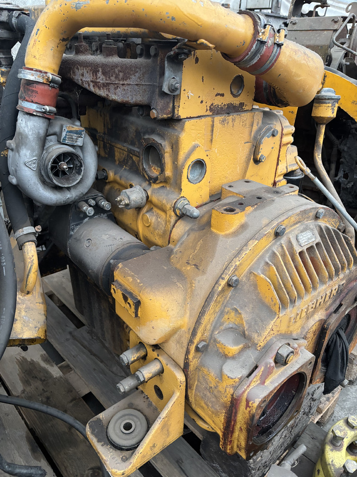 Liebherr D904T D 904 T Silnik Kompletny Blok Koło Zamachowe Wał Korbowy Pokrywa Miska CZĘŚCI - Zamašnjak za Poljoprivredni strojevi: slika Liebherr D904T D 904 T Silnik Kompletny Blok Koło Zamachowe Wał Korbowy Pokrywa Miska CZĘŚCI - Zamašnjak za Poljoprivredni strojevi Liebherr D904T D 904 T Silnik Kompletny Blok Koło Zamachowe Wał Korbowy Pokrywa Miska CZĘŚCI - Zamašnjak za Poljoprivredni strojevi: slika Liebherr D904T D 904 T Silnik Kompletny Blok Koło Zamachowe Wał Korbowy Pokrywa Miska CZĘŚCI - Zamašnjak za Poljoprivredni strojevi