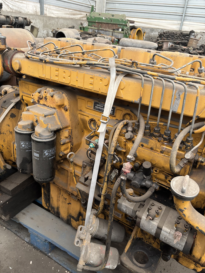 Liebherr D906TB D 904 TB Silnik Kompletny Blok Koło Zamachowe Wał Korbowy Pokrywa Miska CZĘŚCI - Zamašnjak za Poljoprivredni strojevi: slika Liebherr D906TB D 904 TB Silnik Kompletny Blok Koło Zamachowe Wał Korbowy Pokrywa Miska CZĘŚCI - Zamašnjak za Poljoprivredni strojevi Liebherr D906TB D 904 TB Silnik Kompletny Blok Koło Zamachowe Wał Korbowy Pokrywa Miska CZĘŚCI - Zamašnjak za Poljoprivredni strojevi: slika Liebherr D906TB D 904 TB Silnik Kompletny Blok Koło Zamachowe Wał Korbowy Pokrywa Miska CZĘŚCI - Zamašnjak za Poljoprivredni strojevi