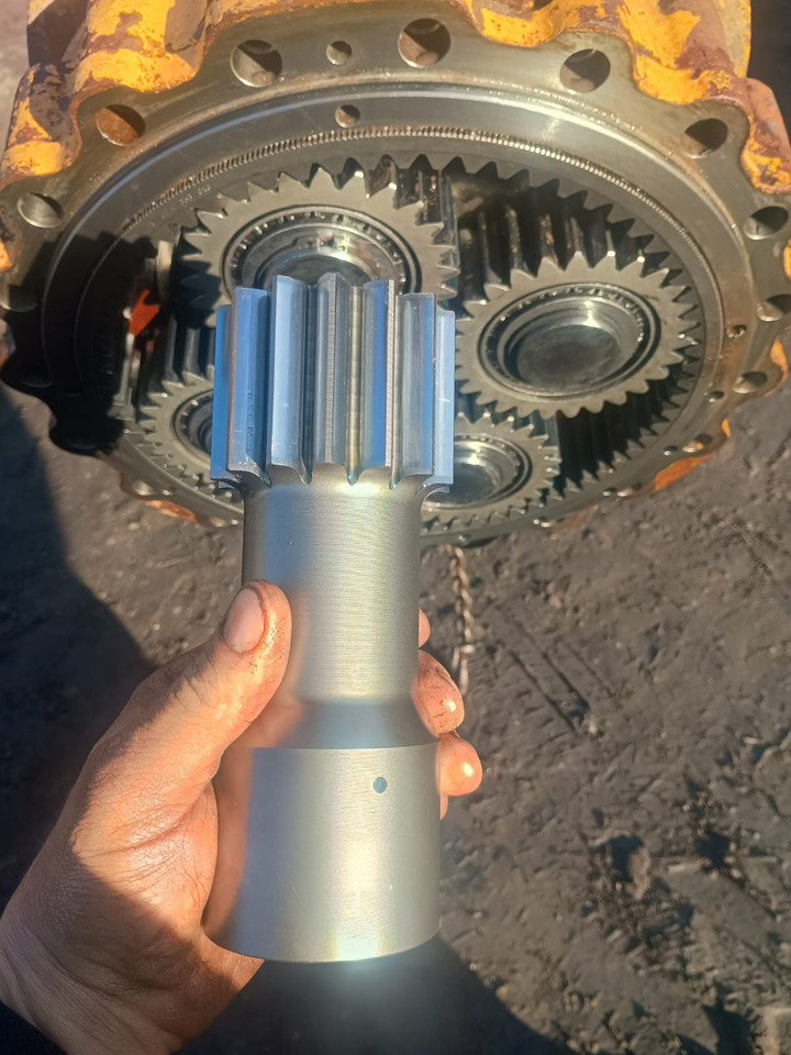 Liebherr L 550 L550 Doosan DL 250 DL250 Zwolnica Kompletna + Wał Napędu Zwolnicy - Reduktor pogona za Poljoprivredni strojevi: slika Liebherr L 550 L550 Doosan DL 250 DL250 Zwolnica Kompletna + Wał Napędu Zwolnicy - Reduktor pogona za Poljoprivredni strojevi Liebherr L 550 L550 Doosan DL 250 DL250 Zwolnica Kompletna + Wał Napędu Zwolnicy - Reduktor pogona za Poljoprivredni strojevi: slika Liebherr L 550 L550 Doosan DL 250 DL250 Zwolnica Kompletna + Wał Napędu Zwolnicy - Reduktor pogona za Poljoprivredni strojevi