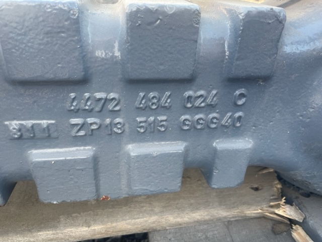 Liebherr L506 Stereo Most napędowy ZF APL-R 725 / 4472484024C / 4472434025A - Osovina i dijelovi za Građevinski strojevi: slika Liebherr L506 Stereo Most napędowy ZF APL-R 725 / 4472484024C / 4472434025A - Osovina i dijelovi za Građevinski strojevi Liebherr L506 Stereo Most napędowy ZF APL-R 725 / 4472484024C / 4472434025A - Osovina i dijelovi za Građevinski strojevi: slika Liebherr L506 Stereo Most napędowy ZF APL-R 725 / 4472484024C / 4472434025A - Osovina i dijelovi za Građevinski strojevi