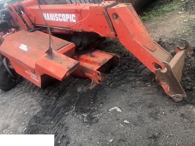Manitou 626 - Siłownik Poziomowania - Hidraulični cilindar za Poljoprivredni strojevi: slika Manitou 626 - Siłownik Poziomowania - Hidraulični cilindar za Poljoprivredni strojevi Manitou 626 - Siłownik Poziomowania - Hidraulični cilindar za Poljoprivredni strojevi: slika Manitou 626 - Siłownik Poziomowania - Hidraulični cilindar za Poljoprivredni strojevi