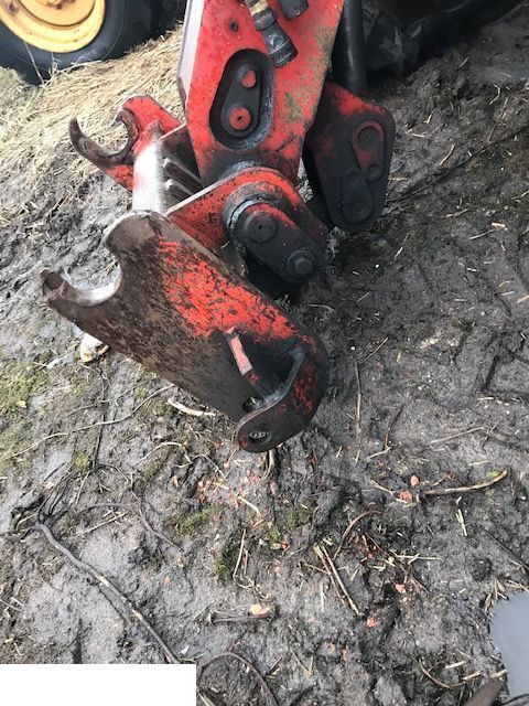 Manitou 626 - Siłownik Wychyłu Łyźki - Hidraulični cilindar za Poljoprivredni strojevi: slika Manitou 626 - Siłownik Wychyłu Łyźki - Hidraulični cilindar za Poljoprivredni strojevi Manitou 626 - Siłownik Wychyłu Łyźki - Hidraulični cilindar za Poljoprivredni strojevi: slika Manitou 626 - Siłownik Wychyłu Łyźki - Hidraulični cilindar za Poljoprivredni strojevi