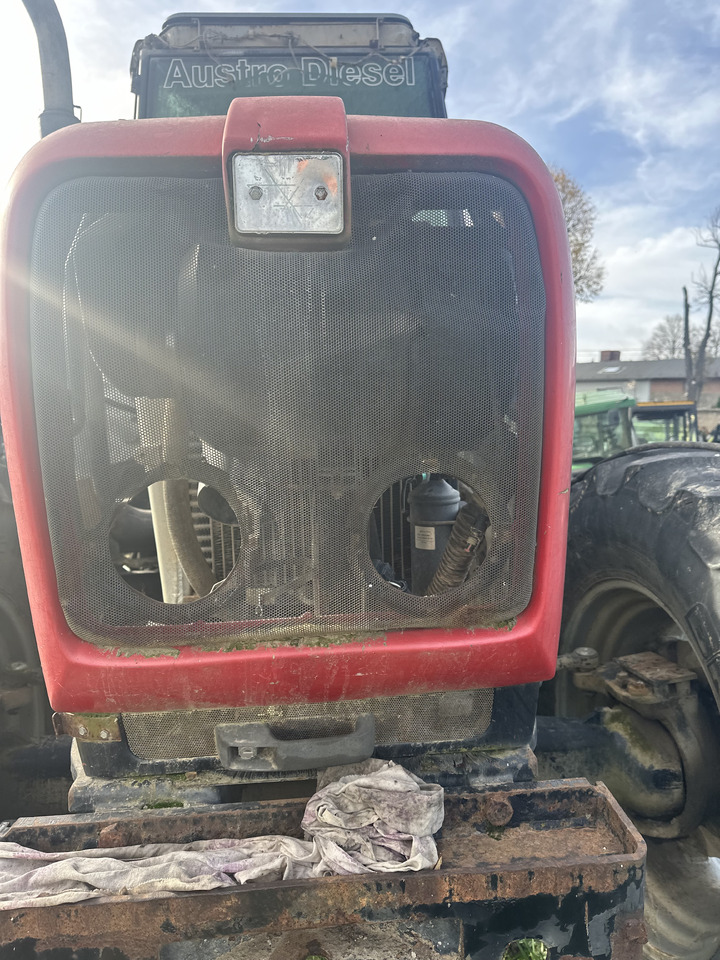 Massey Ferguson 6480 - 6499 grill przedni maska atrapa - Karoserija i eksterijer za Traktor: slika Massey Ferguson 6480 - 6499 grill przedni maska atrapa - Karoserija i eksterijer za Traktor Massey Ferguson 6480 - 6499 grill przedni maska atrapa - Karoserija i eksterijer za Traktor: slika Massey Ferguson 6480 - 6499 grill przedni maska atrapa - Karoserija i eksterijer za Traktor