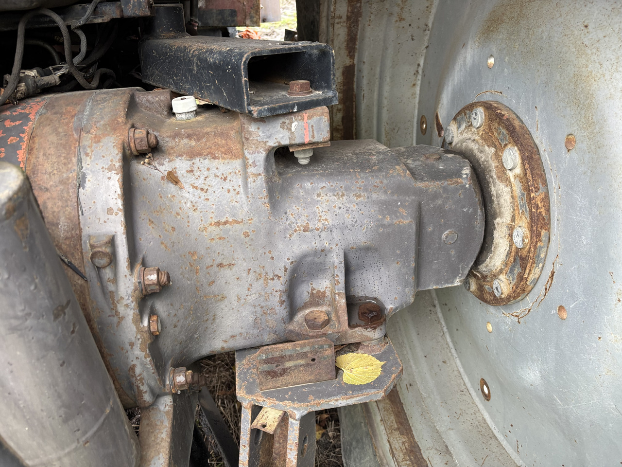 Massey Ferguson 8160 Prawa Obudowa Pochwa Zwolnicy Wał CZĘŚCI 3615729M11 3583795M3 - Reduktor pogona za Poljoprivredni strojevi: slika Massey Ferguson 8160 Prawa Obudowa Pochwa Zwolnicy Wał CZĘŚCI 3615729M11 3583795M3 - Reduktor pogona za Poljoprivredni strojevi Massey Ferguson 8160 Prawa Obudowa Pochwa Zwolnicy Wał CZĘŚCI 3615729M11 3583795M3 - Reduktor pogona za Poljoprivredni strojevi: slika Massey Ferguson 8160 Prawa Obudowa Pochwa Zwolnicy Wał CZĘŚCI 3615729M11 3583795M3 - Reduktor pogona za Poljoprivredni strojevi