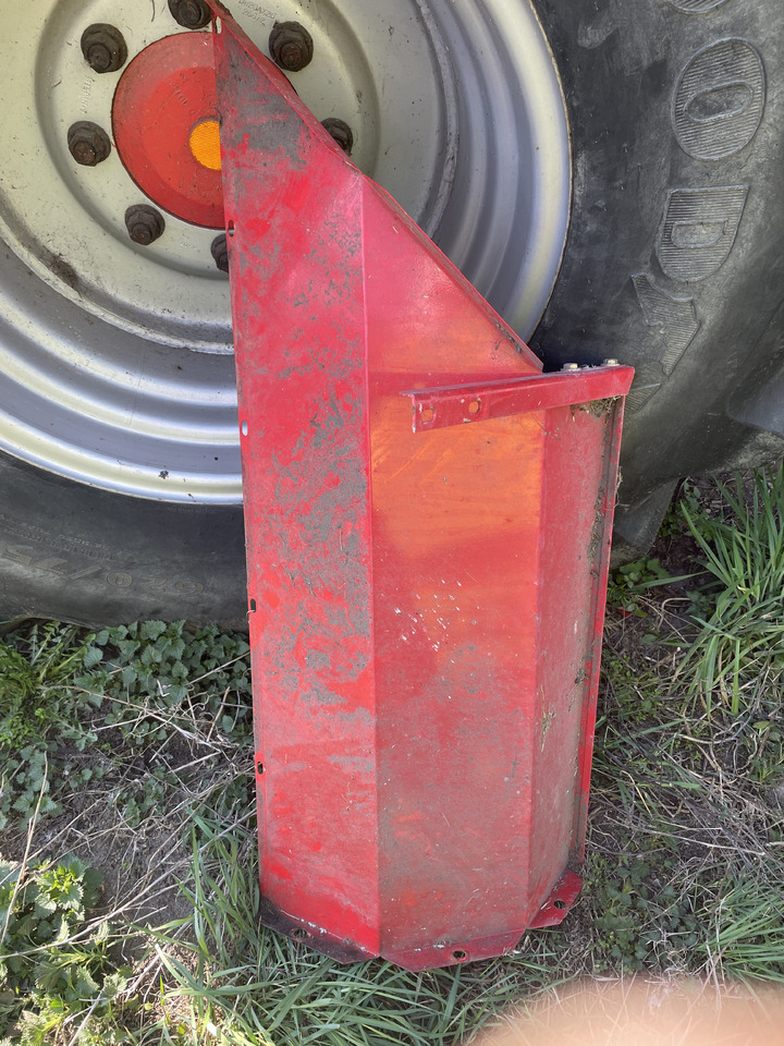 Massey Fergusson 32 kombajn - osłona lewa koła - Karoserija i eksterijer za Kombajn za žetvu: slika Massey Fergusson 32 kombajn - osłona lewa koła - Karoserija i eksterijer za Kombajn za žetvu Massey Fergusson 32 kombajn - osłona lewa koła - Karoserija i eksterijer za Kombajn za žetvu: slika Massey Fergusson 32 kombajn - osłona lewa koła - Karoserija i eksterijer za Kombajn za žetvu