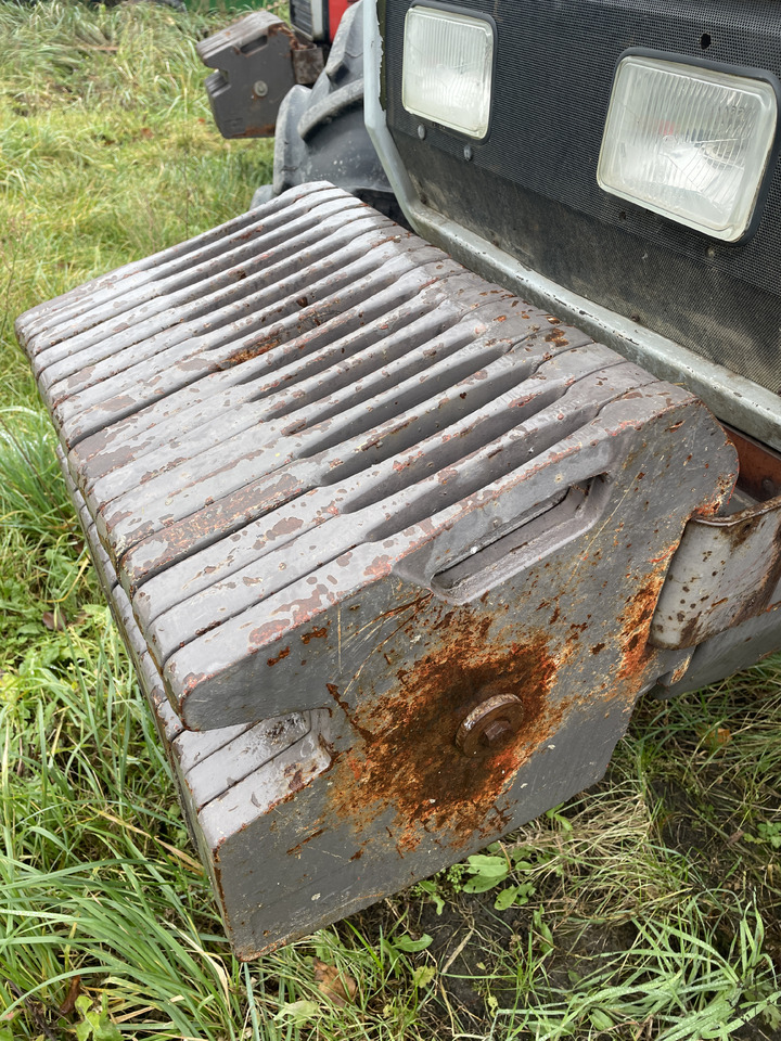 Massey Fergusson - obciążnik walizkowy balast 45kg - Protuuteg za Poljoprivredni strojevi: slika Massey Fergusson - obciążnik walizkowy balast 45kg - Protuuteg za Poljoprivredni strojevi Massey Fergusson - obciążnik walizkowy balast 45kg - Protuuteg za Poljoprivredni strojevi: slika Massey Fergusson - obciążnik walizkowy balast 45kg - Protuuteg za Poljoprivredni strojevi