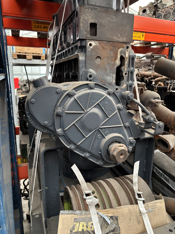 Mercedes OM 352 OM 352 5,7 L Silnik Blok Pokrywa CZĘŚCI 3520150201 3621880102 - Motor i dijelovi za Kamion: slika Mercedes OM 352 OM 352 5,7 L Silnik Blok Pokrywa CZĘŚCI 3520150201 3621880102 - Motor i dijelovi za Kamion Mercedes OM 352 OM 352 5,7 L Silnik Blok Pokrywa CZĘŚCI 3520150201 3621880102 - Motor i dijelovi za Kamion: slika Mercedes OM 352 OM 352 5,7 L Silnik Blok Pokrywa CZĘŚCI 3520150201 3621880102 - Motor i dijelovi za Kamion