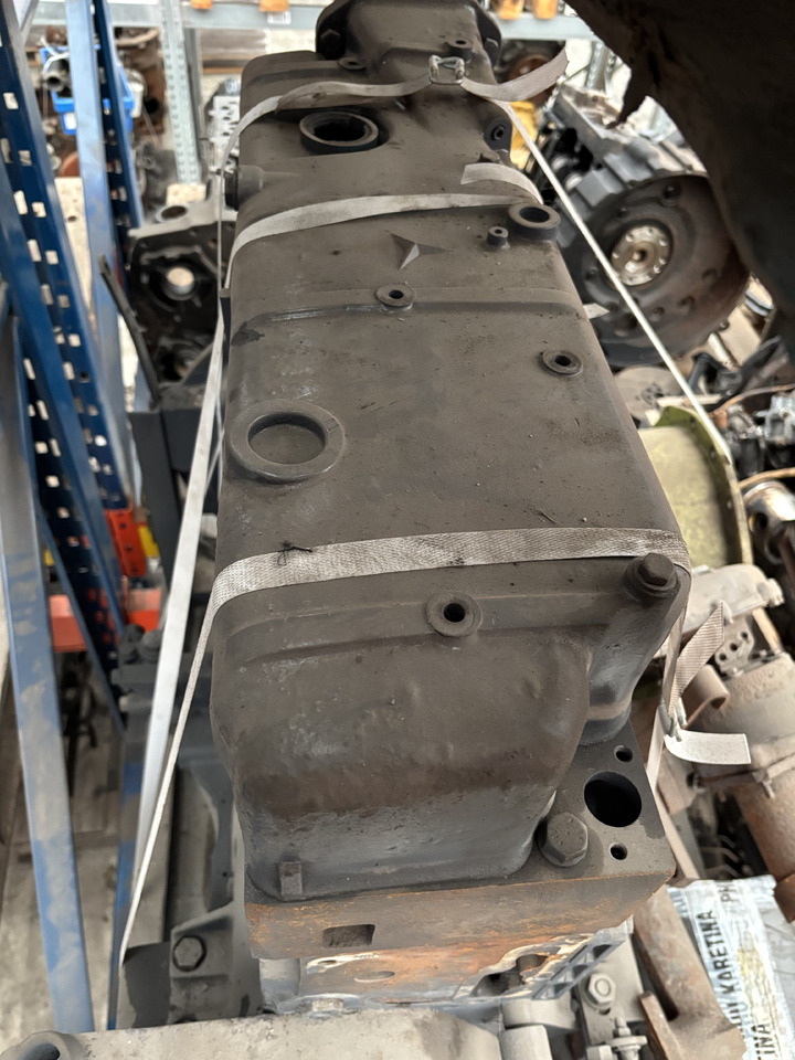 Mercedes OM 352 OM 352 5,7 L Silnik Blok Pokrywa CZĘŚCI 3520150201 3621880102 - Motor i dijelovi za Kamion: slika Mercedes OM 352 OM 352 5,7 L Silnik Blok Pokrywa CZĘŚCI 3520150201 3621880102 - Motor i dijelovi za Kamion Mercedes OM 352 OM 352 5,7 L Silnik Blok Pokrywa CZĘŚCI 3520150201 3621880102 - Motor i dijelovi za Kamion: slika Mercedes OM 352 OM 352 5,7 L Silnik Blok Pokrywa CZĘŚCI 3520150201 3621880102 - Motor i dijelovi za Kamion