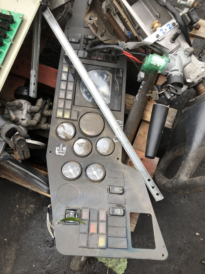 Mercedes Setra Evobus- części róźne/autobus kierownica/przekażniki i inne - Volan za Autobus: slika Mercedes Setra Evobus- części róźne/autobus kierownica/przekażniki i inne - Volan za Autobus Mercedes Setra Evobus- części róźne/autobus kierownica/przekażniki i inne - Volan za Autobus: slika Mercedes Setra Evobus- części róźne/autobus kierownica/przekażniki i inne - Volan za Autobus