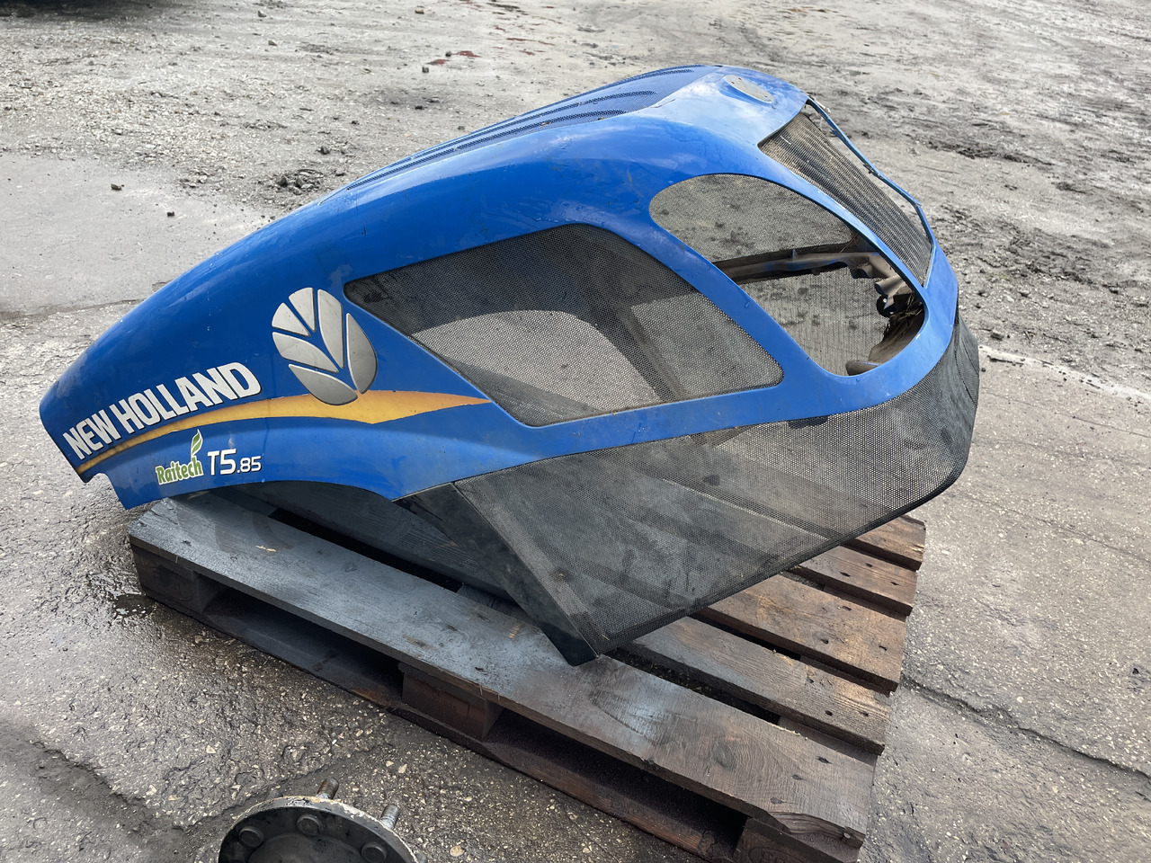 New Holland T5 T5.85 T5.95 - maska pokrywa silnika - Hauba za Poljoprivredni strojevi: slika New Holland T5 T5.85 T5.95 - maska pokrywa silnika - Hauba za Poljoprivredni strojevi New Holland T5 T5.85 T5.95 - maska pokrywa silnika - Hauba za Poljoprivredni strojevi: slika New Holland T5 T5.85 T5.95 - maska pokrywa silnika - Hauba za Poljoprivredni strojevi
