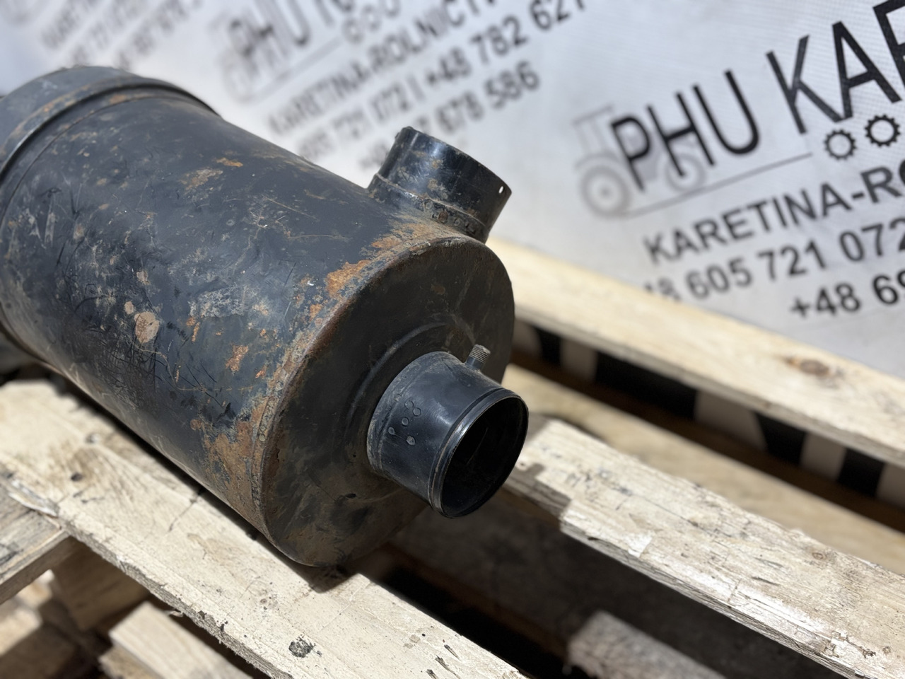 PERKINS Obudowa Filtra Powietrza - Filter zraka za Građevinski strojevi: slika PERKINS Obudowa Filtra Powietrza - Filter zraka za Građevinski strojevi PERKINS Obudowa Filtra Powietrza - Filter zraka za Građevinski strojevi: slika PERKINS Obudowa Filtra Powietrza - Filter zraka za Građevinski strojevi