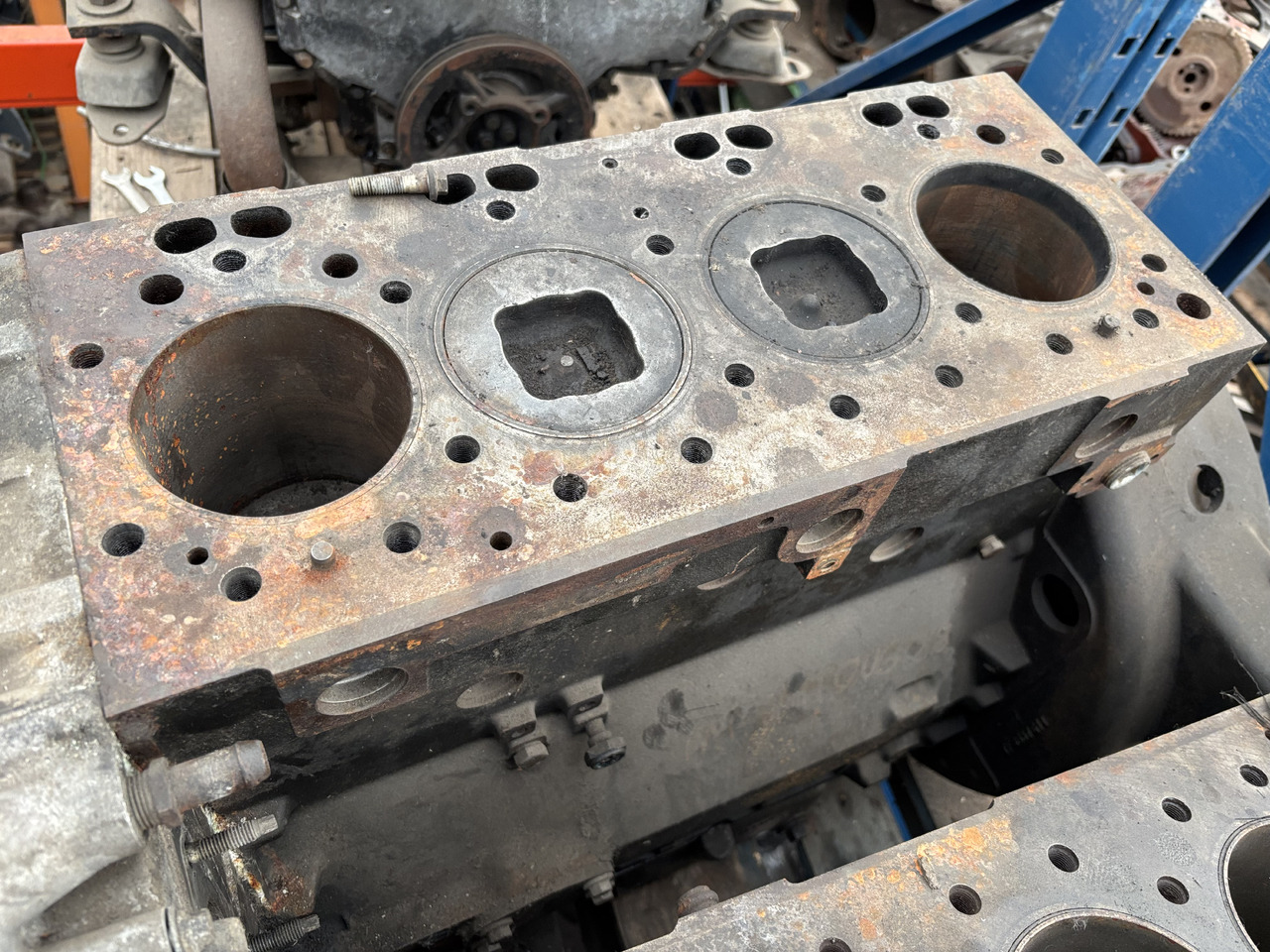 Perkins 1004 1004-40T Silnik Blok Silnika Koło Zamachowe Wał CZĘŚCI - Zamašnjak za Poljoprivredni strojevi: slika Perkins 1004 1004-40T Silnik Blok Silnika Koło Zamachowe Wał CZĘŚCI - Zamašnjak za Poljoprivredni strojevi Perkins 1004 1004-40T Silnik Blok Silnika Koło Zamachowe Wał CZĘŚCI - Zamašnjak za Poljoprivredni strojevi: slika Perkins 1004 1004-40T Silnik Blok Silnika Koło Zamachowe Wał CZĘŚCI - Zamašnjak za Poljoprivredni strojevi