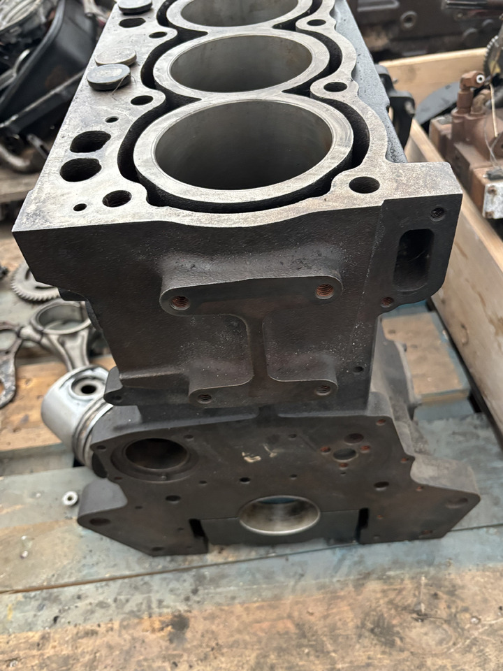Perkins 1004 Blok Silnika 3711h29a/1 3711h13a/2 3711h044 37110408a/1 - Blok cilindra za Poljoprivredni strojevi: slika Perkins 1004 Blok Silnika 3711h29a/1 3711h13a/2 3711h044 37110408a/1 - Blok cilindra za Poljoprivredni strojevi Perkins 1004 Blok Silnika 3711h29a/1 3711h13a/2 3711h044 37110408a/1 - Blok cilindra za Poljoprivredni strojevi: slika Perkins 1004 Blok Silnika 3711h29a/1 3711h13a/2 3711h044 37110408a/1 - Blok cilindra za Poljoprivredni strojevi