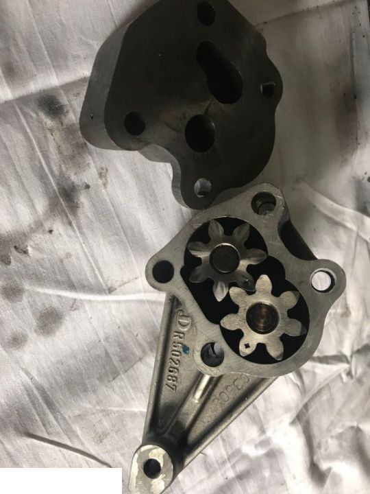 Pompa olejowa silnika John Deere 6068 , R502687 RE502269, RE504914, RE59582 - Pumpa ulja za Poljoprivredni strojevi: slika Pompa olejowa silnika John Deere 6068 , R502687 RE502269, RE504914, RE59582 - Pumpa ulja za Poljoprivredni strojevi Pompa olejowa silnika John Deere 6068 , R502687 RE502269, RE504914, RE59582 - Pumpa ulja za Poljoprivredni strojevi: slika Pompa olejowa silnika John Deere 6068 , R502687 RE502269, RE504914, RE59582 - Pumpa ulja za Poljoprivredni strojevi