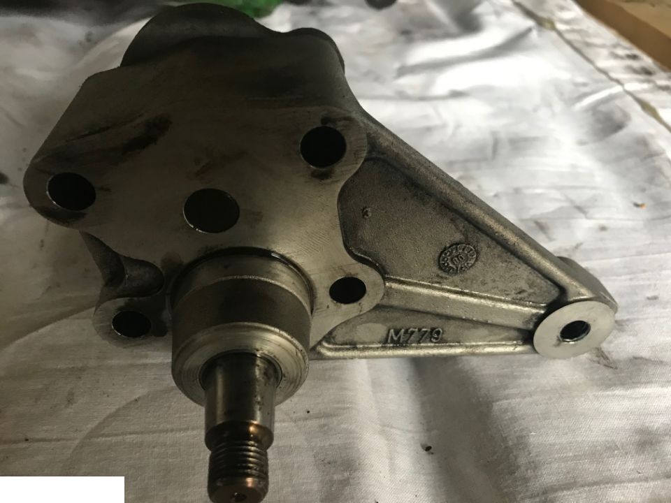 Pompa olejowa silnika John Deere 6068 , R502687 RE502269, RE504914, RE59582 - Pumpa ulja za Poljoprivredni strojevi: slika Pompa olejowa silnika John Deere 6068 , R502687 RE502269, RE504914, RE59582 - Pumpa ulja za Poljoprivredni strojevi Pompa olejowa silnika John Deere 6068 , R502687 RE502269, RE504914, RE59582 - Pumpa ulja za Poljoprivredni strojevi: slika Pompa olejowa silnika John Deere 6068 , R502687 RE502269, RE504914, RE59582 - Pumpa ulja za Poljoprivredni strojevi