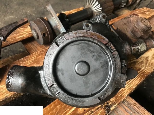 Pompa wody 3771D03A-5 perkins AB AQ U5MW0157 - Vodena pumpa za Poljoprivredni strojevi: slika Pompa wody 3771D03A-5 perkins AB AQ U5MW0157 - Vodena pumpa za Poljoprivredni strojevi Pompa wody 3771D03A-5 perkins AB AQ U5MW0157 - Vodena pumpa za Poljoprivredni strojevi: slika Pompa wody 3771D03A-5 perkins AB AQ U5MW0157 - Vodena pumpa za Poljoprivredni strojevi