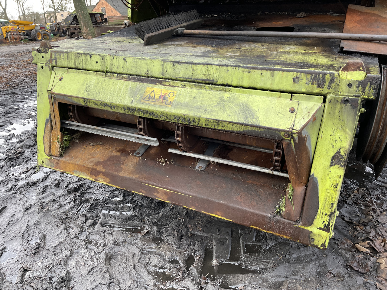 Rezervni dijelovi za Kombajn za žetvu Claas Dominator 108 SL - części: slika Rezervni dijelovi za Kombajn za žetvu Claas Dominator 108 SL - części