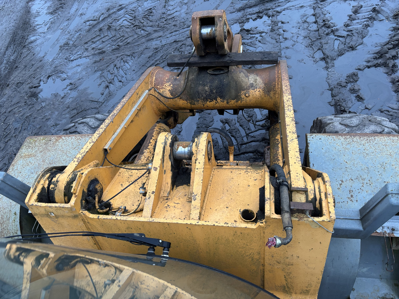 Liebherr 564 Wysięgnik Siłownik Mocowanie Uchwyt Podnośnik - Rezervni dijelovi za Građevinski strojevi: slika Liebherr 564 Wysięgnik Siłownik Mocowanie Uchwyt Podnośnik - Rezervni dijelovi za Građevinski strojevi Liebherr 564 Wysięgnik Siłownik Mocowanie Uchwyt Podnośnik - Rezervni dijelovi za Građevinski strojevi: slika Liebherr 564 Wysięgnik Siłownik Mocowanie Uchwyt Podnośnik - Rezervni dijelovi za Građevinski strojevi