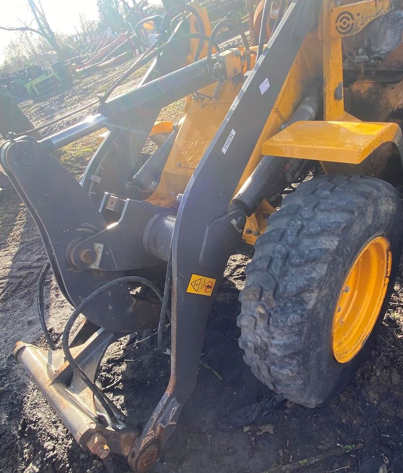 Volvo L30G  - Zwolnica - Zwrotnica - Półoś - Skrzynia - Silnik - Siłowniki - Rezervni dijelovi za Građevinski strojevi: slika  Volvo L30G  - Zwolnica - Zwrotnica - Półoś - Skrzynia - Silnik - Siłowniki - Rezervni dijelovi za Građevinski strojevi Volvo L30G  - Zwolnica - Zwrotnica - Półoś - Skrzynia - Silnik - Siłowniki - Rezervni dijelovi za Građevinski strojevi: slika  Volvo L30G  - Zwolnica - Zwrotnica - Półoś - Skrzynia - Silnik - Siłowniki - Rezervni dijelovi za Građevinski strojevi