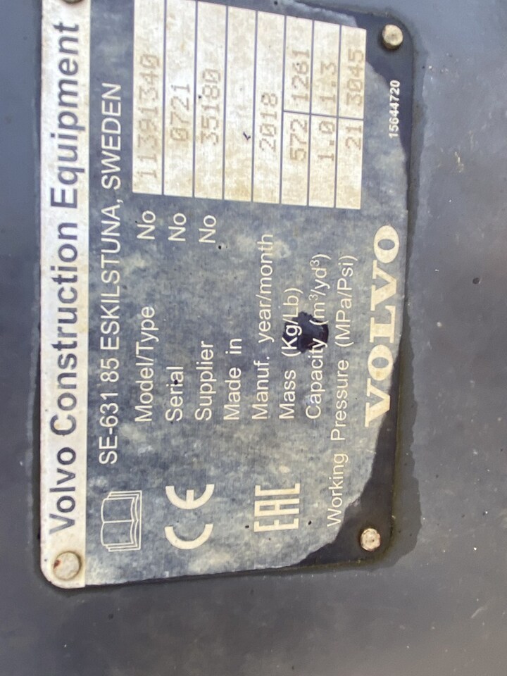 Volvo L30G  - Zwolnica - Zwrotnica - Półoś - Skrzynia - Silnik - Siłowniki - Rezervni dijelovi za Građevinski strojevi: slika  Volvo L30G  - Zwolnica - Zwrotnica - Półoś - Skrzynia - Silnik - Siłowniki - Rezervni dijelovi za Građevinski strojevi Volvo L30G  - Zwolnica - Zwrotnica - Półoś - Skrzynia - Silnik - Siłowniki - Rezervni dijelovi za Građevinski strojevi: slika  Volvo L30G  - Zwolnica - Zwrotnica - Półoś - Skrzynia - Silnik - Siłowniki - Rezervni dijelovi za Građevinski strojevi
