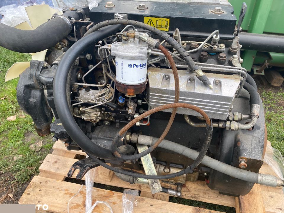 Silnik Perkins 1004.4T - Motor za Poljoprivredni strojevi: slika Silnik Perkins 1004.4T - Motor za Poljoprivredni strojevi Silnik Perkins 1004.4T - Motor za Poljoprivredni strojevi: slika Silnik Perkins 1004.4T - Motor za Poljoprivredni strojevi