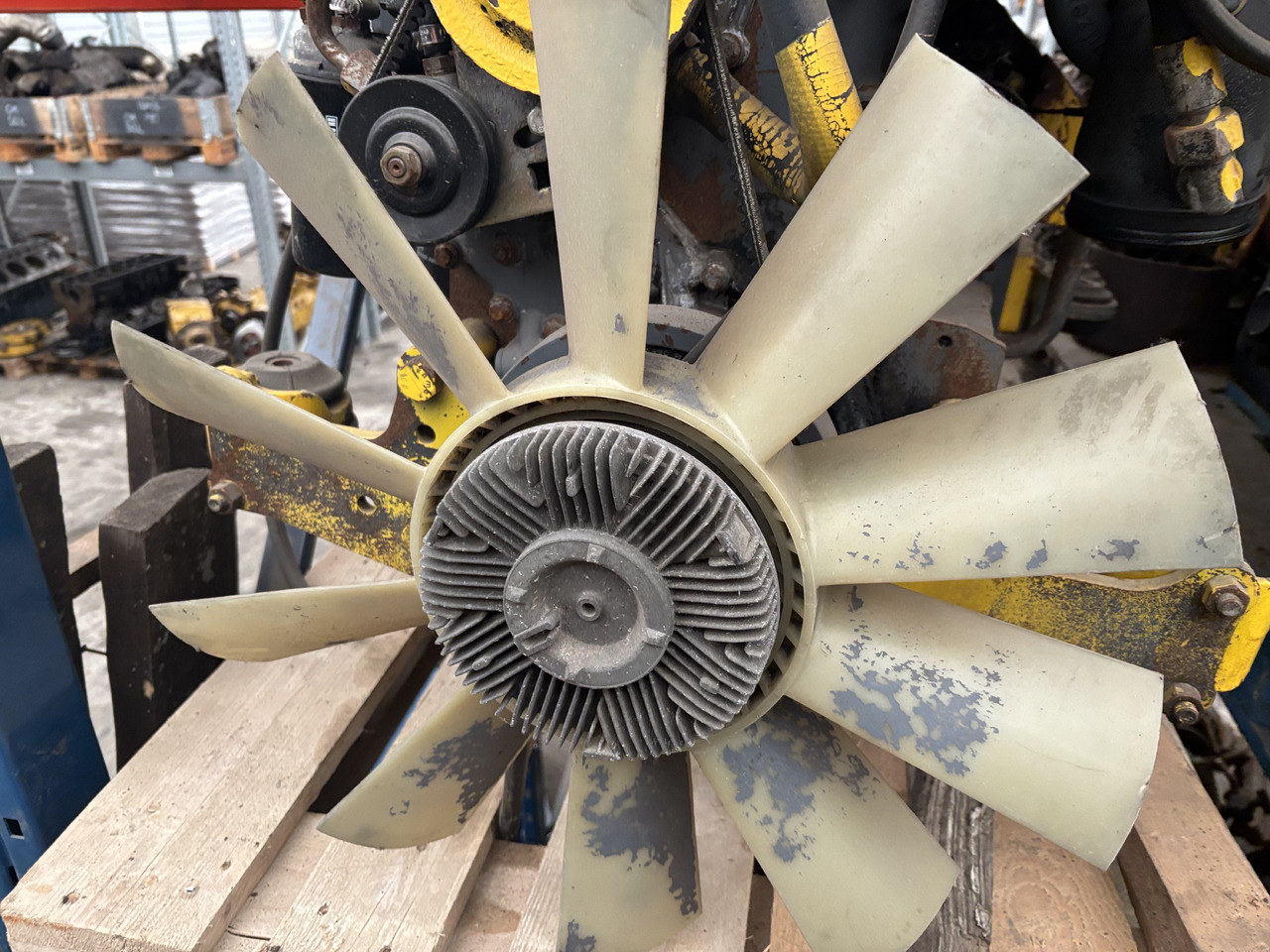 Volvo D5E Deutz TCD2013L42V TCD2013L042V 04209441 VOE20557730 Silnik - Motor za Kamion: slika Volvo D5E Deutz TCD2013L42V TCD2013L042V 04209441 VOE20557730 Silnik - Motor za Kamion Volvo D5E Deutz TCD2013L42V TCD2013L042V 04209441 VOE20557730 Silnik - Motor za Kamion: slika Volvo D5E Deutz TCD2013L42V TCD2013L042V 04209441 VOE20557730 Silnik - Motor za Kamion