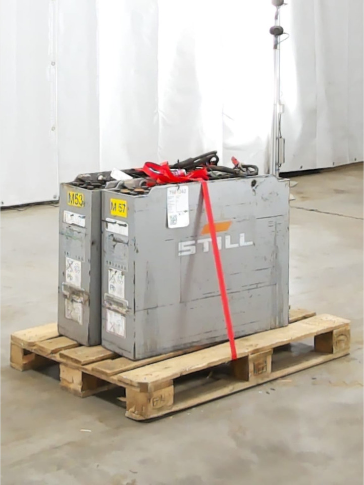 Battery Package 2x Batteries - Akumulator za Oprema za rukovanje materijalima: slika Battery Package 2x Batteries - Akumulator za Oprema za rukovanje materijalima Battery Package 2x Batteries - Akumulator za Oprema za rukovanje materijalima: slika Battery Package 2x Batteries - Akumulator za Oprema za rukovanje materijalima