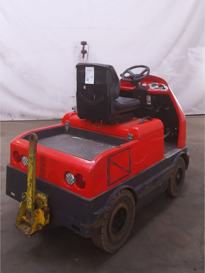 Bradshaw T800 - Vučni traktor: slika Bradshaw T800 - Vučni traktor Bradshaw T800 - Vučni traktor: slika Bradshaw T800 - Vučni traktor