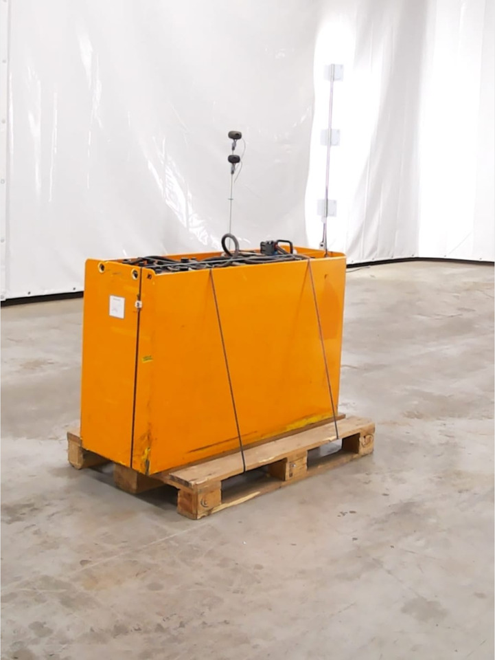 GBD 48V 775Ah - Akumulator za Oprema za rukovanje materijalima: slika GBD 48V 775Ah - Akumulator za Oprema za rukovanje materijalima GBD 48V 775Ah - Akumulator za Oprema za rukovanje materijalima: slika GBD 48V 775Ah - Akumulator za Oprema za rukovanje materijalima